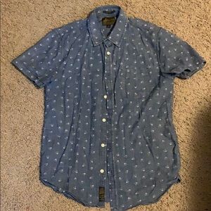 Men’s lucky brand button up shirt